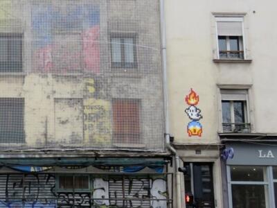 PA_1387, Space Invader on 52 avenue Pierre Brossolette — Street art by Invader in Malakoff