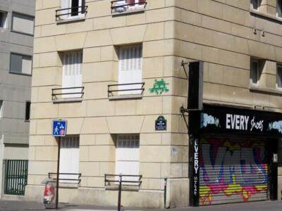 PA_1398, Space Invader de la rue Cardinet — Street art de Invader à Paris