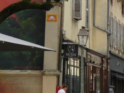DIJ_04, Space Invader de la rue Auguste Comte — Street art de Invader à Dijon