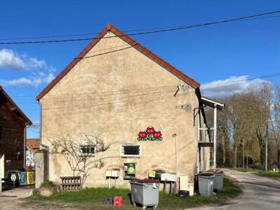 FTBL_26, Space Invader de la rue de la Ferme — Street art de Invader à La Genevraye