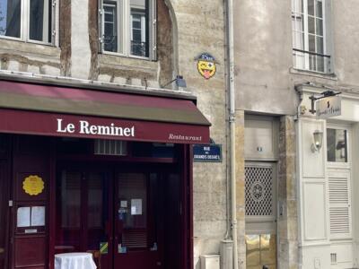 PA_1503, Space Invader on 3 Rue des Grands Degrés — Street art by Invader in Paris