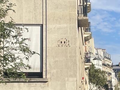 PA_1519, Space Invader du quai des Célestins — Street art de Invader à Paris