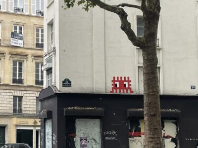 PA_1546, Space Invader on 35 Rue Vignon — Street art by Invader in Paris