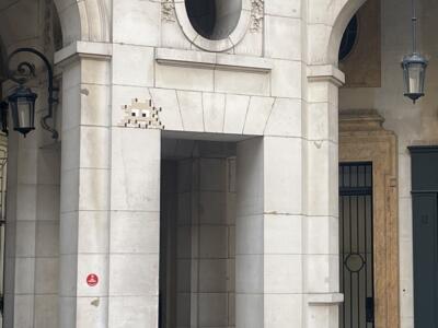 PA_1543, Space Invader on Place Édouard VII — Street art by Invader in Paris