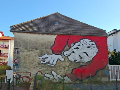 The giant in a red jumper, by Ella & Pitr — Street art by Ella & Pitr in Bayonne