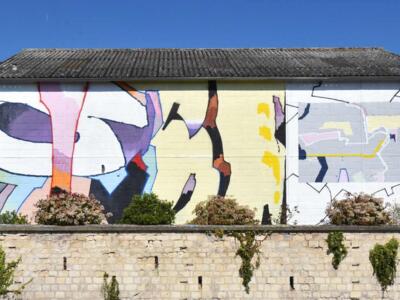 Mur du stade Louis Varin — Street art de Sonik à Mondeville