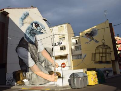 El hombre pájaro — Street art de Sfhir à La Bañeza