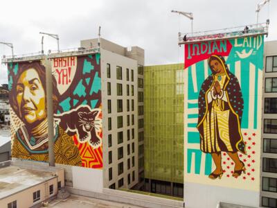 Hommage à Yolanda López — Street art de Jessica Sabogal à San Francisco