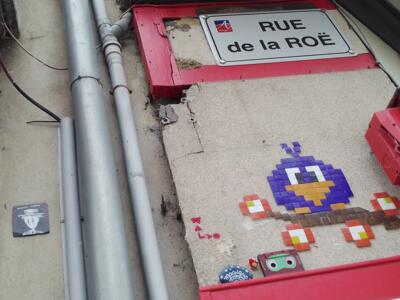 Sticker Pixel Art Mondrian — Street art de Waldo à Angers
