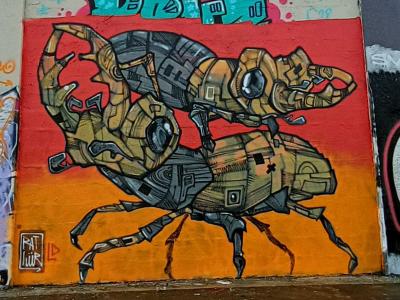 Giant Mechanical Insect — Street art by Rathur Ld in Nantes