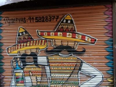 Personnage mexicain avec sombrero — Street art à Madrid
