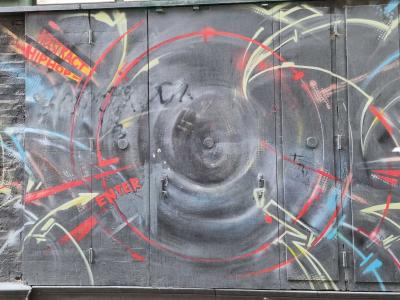 Swirling Abstract Hip-Hop Graffiti — Street art in Clermont-Ferrand