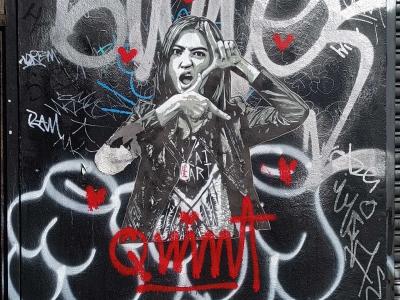 Portrait femme cri — Street art à London