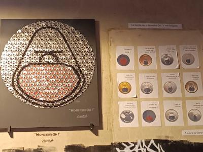 Installation de capsules Monsieur Oh! — Street art à Paris