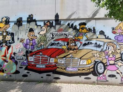 Scène pop art voitures rouges — Street art à Strasbourg