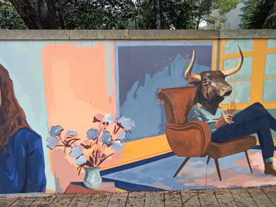 Portrait féminin et minotaure par Sphiza — Street art de Sphiza à Porto