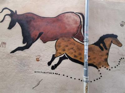 Aurochs et cheval à la manière de Lascaux — Street art de Lasco à Clermont-Ferrand