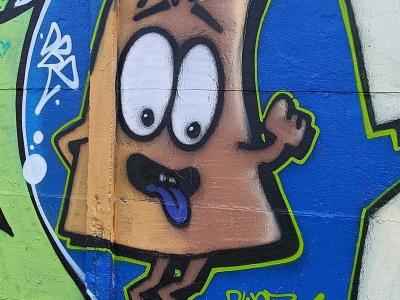 Personnage pain souriant — Street art à Rennes