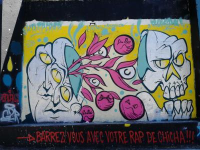 Crâne et visages rap de chicha — Street art à Nantes