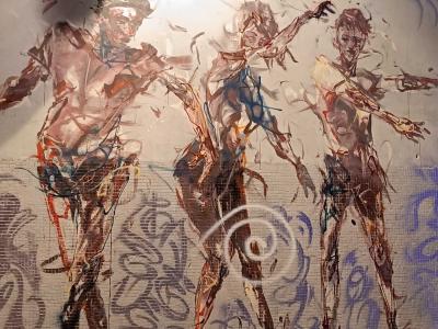 Trio de personnages en mouvement expressif — Street art à Paris