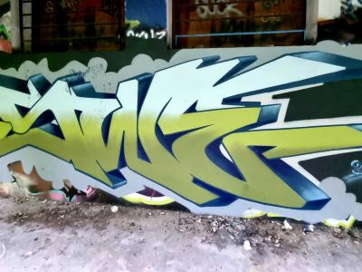 Blue-Yellow Wildstyle Letters — Street art in Grenoble