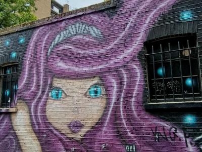Figure serpent — Street art à London