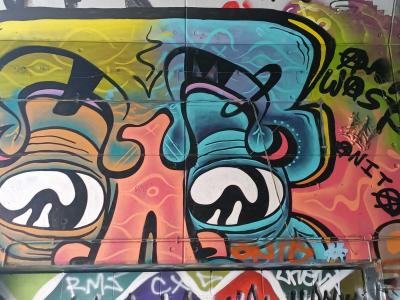 Turquoise creatures duo — Street art in London
