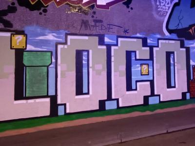 Loco Zeus style Mario pixel — Street art à Paris