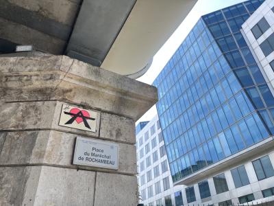 A2 cœur anarchiste — Street art by A2 in Issy-les-Moulineaux