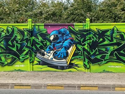 Astronaute aux platines — Street art à Reims
