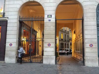 PA_552, Space Invader de l'impasse Sandrie — Street art de Invader à Paris