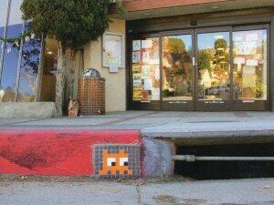 LA_08, Space Invader on 2631 Belden Drive — Street art by Invader in Los Angeles