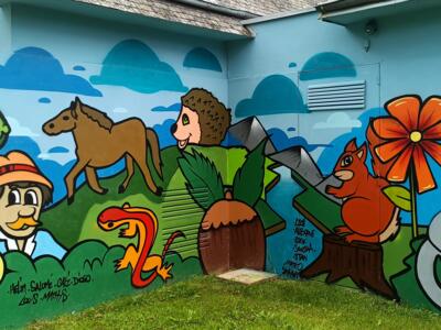 Cheval, hérisson et écureuil — Street art à Langueux