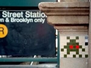 NY_04, Space Invader de Prince Street — Street art de Invader à New York