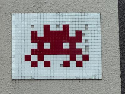 TK_127, Space Invader de Chuo 5-chōme — Street art de Invader à Tokyo
