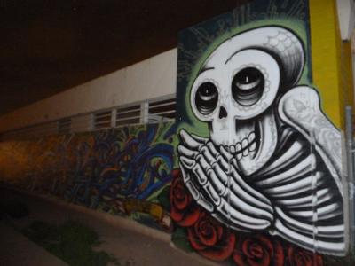 Prie pour les morts — Street art de Lalo Cota à Phoenix