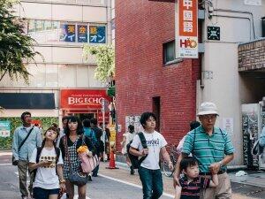TK_110, Space Invader de Street — Street art de Invader à Tokyo