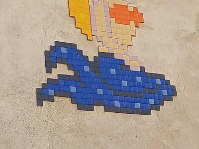 Sirène en mosaïque par Waldo — Street art de Waldo à Le Mans