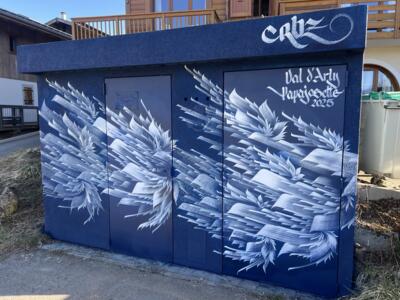 Chrysalide d'énergie — Street art de CRBZ à Notre-Dame-de-Bellecombe