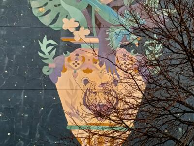 Oferenda — Street art by Kruella d'Enfer in Lisboa