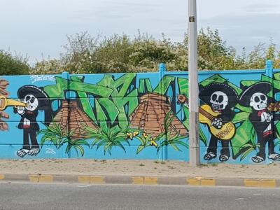 Mariachis squelettes et pyramides mayas — Street art à Reims