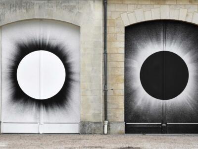 Castle eclipses — Street art by L'Outsider in Caen