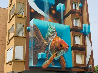 Out of Frame, 3D Goldfish — Street art by Sweo, Nikita in Le Mans