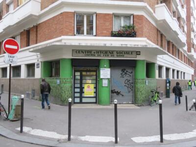 PA_336, Space Invader on Rue Marcadet — Street art by Invader in Paris
