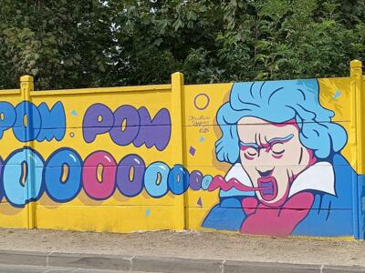 Pom Pom Pom Pooom, Beethoven par Christine Duquesne — Street art à Reims