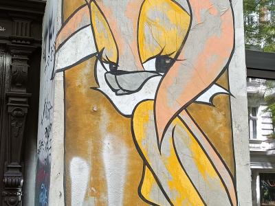 Lola Bunny on Ochre — Street art by Dared in Berlin