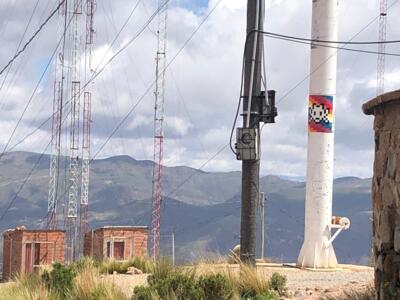 POTI_17, Space Invader on Camino Norte a la Cima del Cerro Rico — Street art by Invader in Potosí