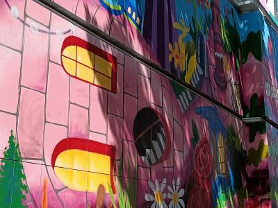 Pink Castle of the Fantasy Wall — Street art in Berlin