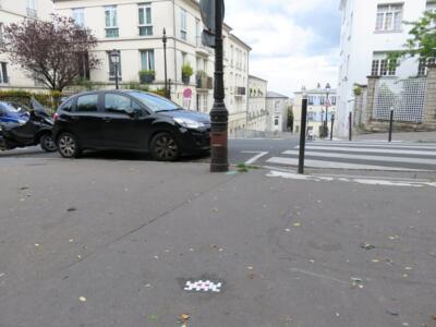 PA_286, Space Invader on Rue Lamarck — Street art by Invader in Paris