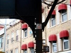 NY_95, Space Invader de Jackson Avenue — Street art de Invader à New York